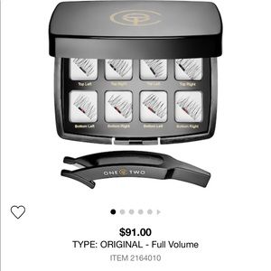 One Two Magnetic Lashes